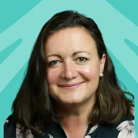 Cath Possamai headshot