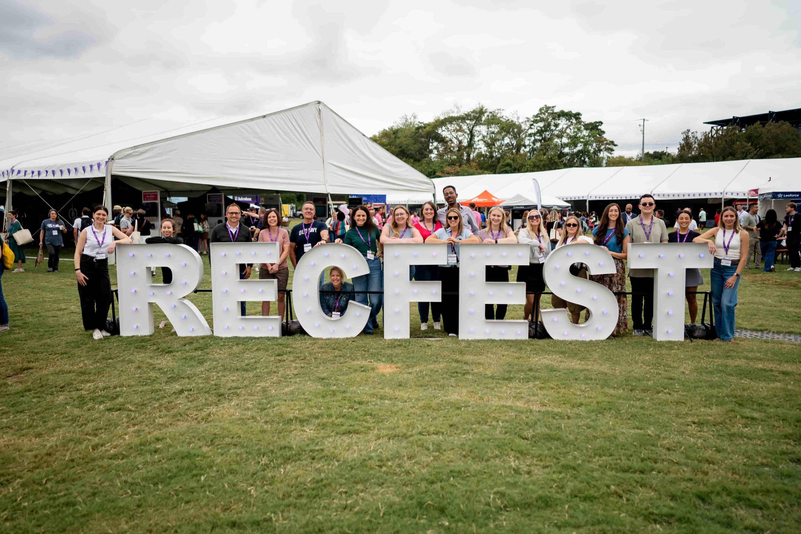 RecFest UK Sponsor talking to In-House practitioners 